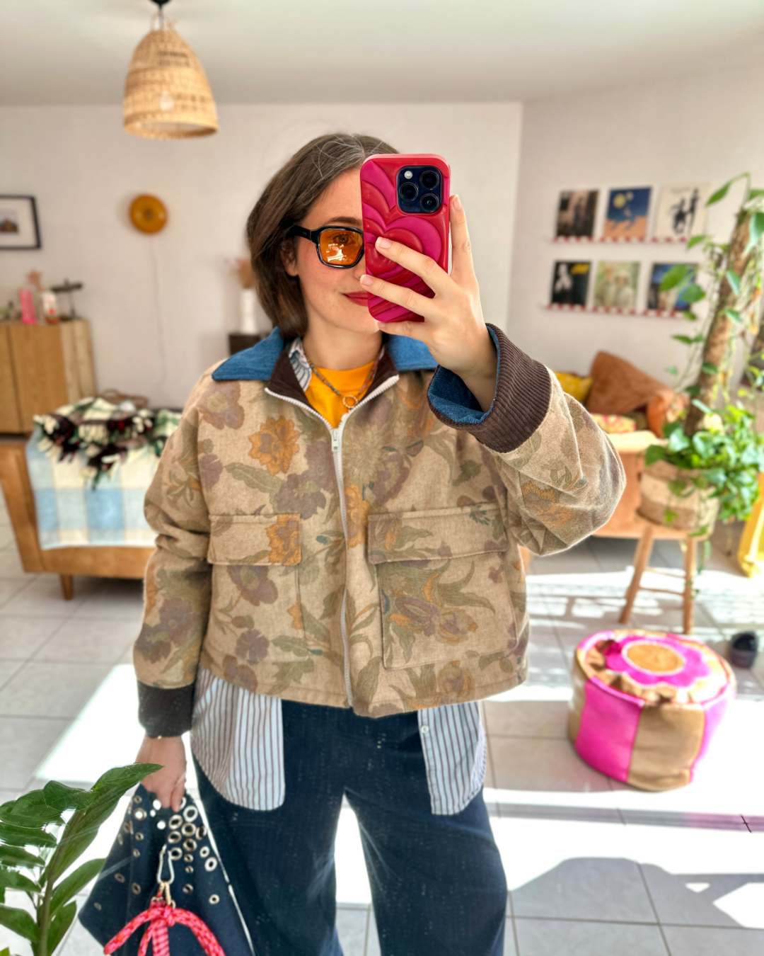 Veste courte laine fleurie - Fait main à Reims (France)