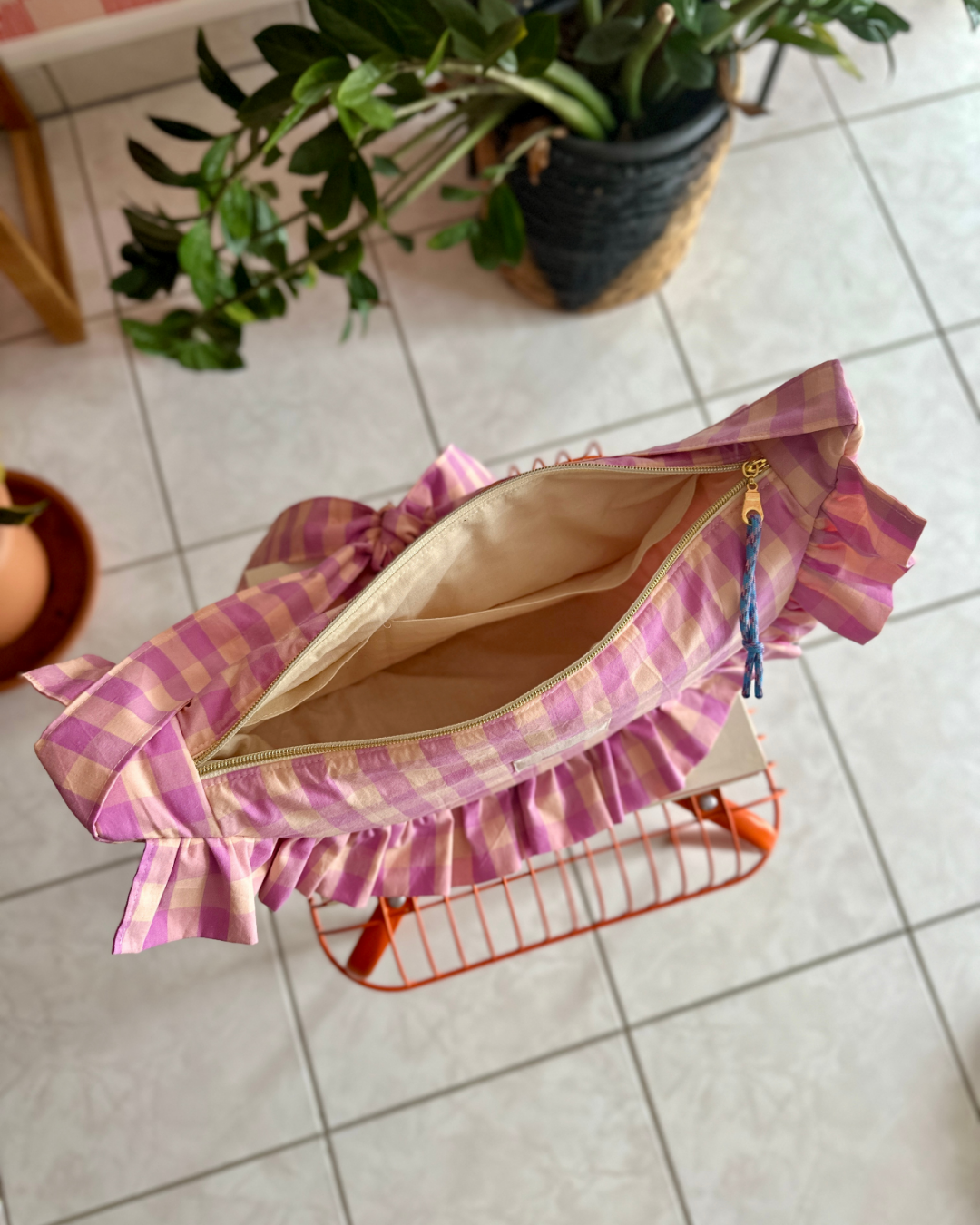 SAC CROISSANT Taille Moyenne et Large - Vichy rose clair/violet pastel - Fait main à Reims (France)