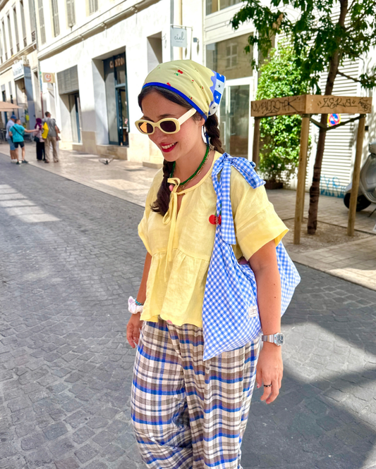 Bandana Cerises bleu / rouge / jaune (motif exclusif Manon L. Delahaute)